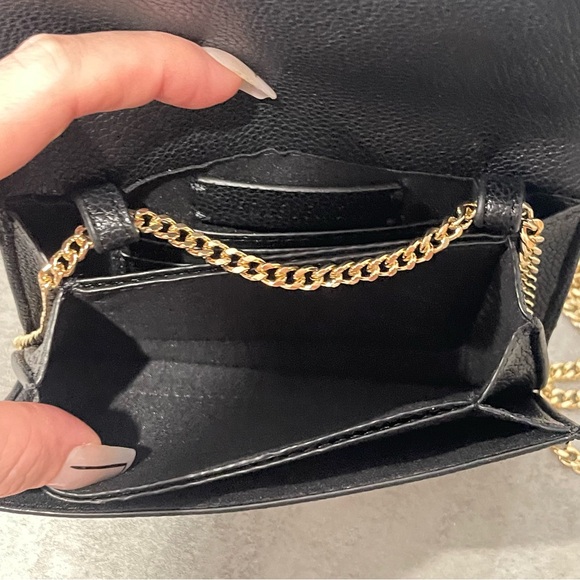 Mini Black Bag | Featuring gold accent chain - Picture 11 of 16